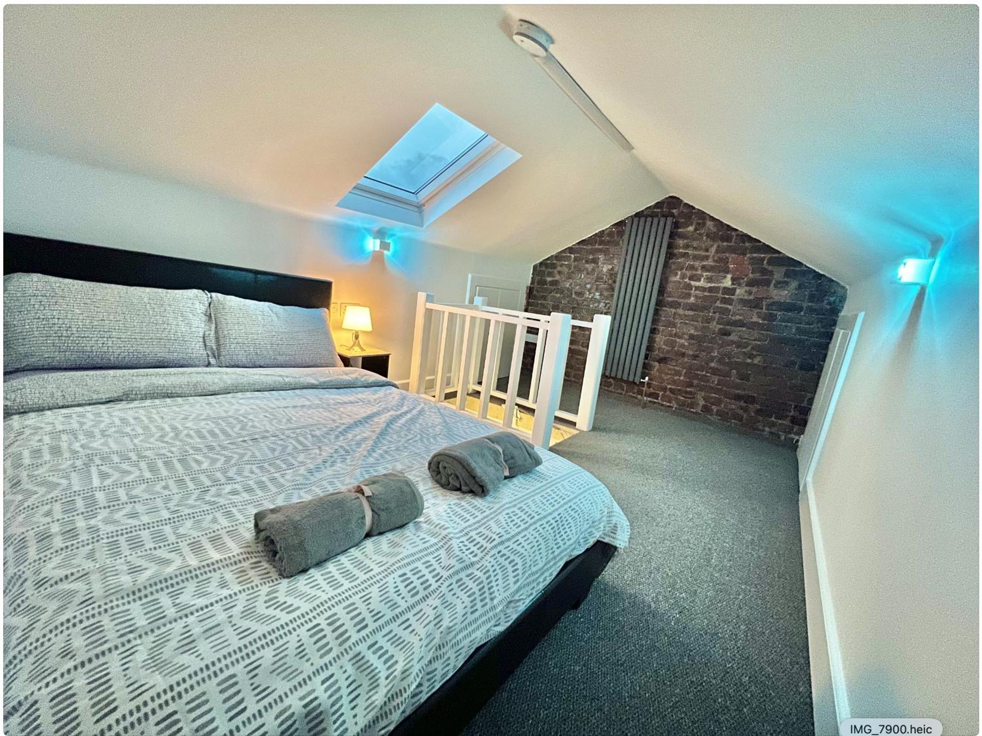 Lux 2 Bed Apartment Mancity Stadium, Coop Arena, Picadilly Manchester Bagian luar foto